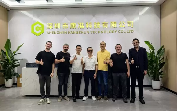 On May24, 2025, a well-known medical customer team from Turkey visited our company to discuss the business of hair transplant products and reach a long-term cooperation!